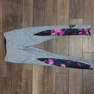 PINK Ultimate Leggings